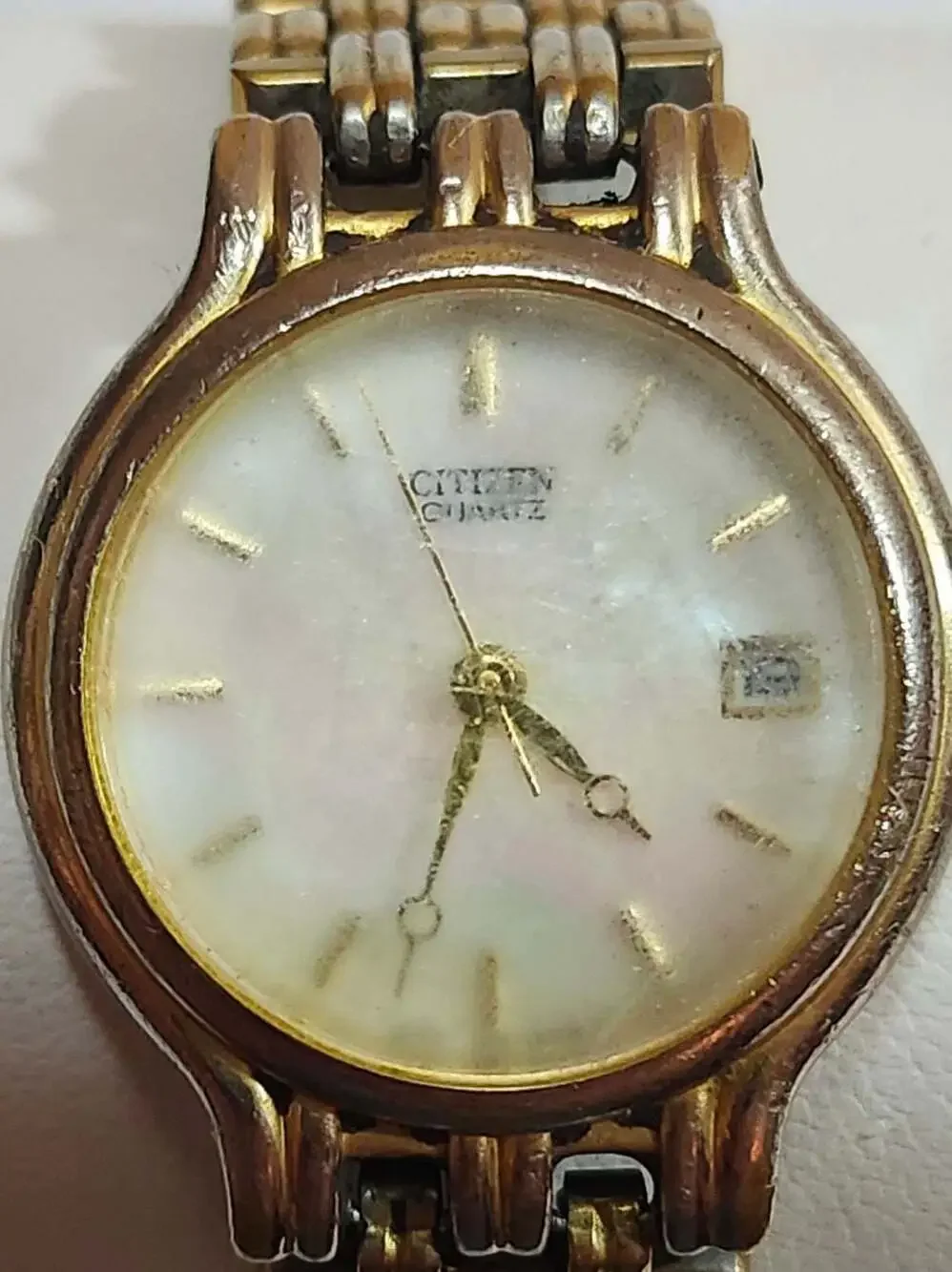 Citizen Quartz Women's Gold Tone Base Metal YP Vintage Watch 6010-G13893 K
